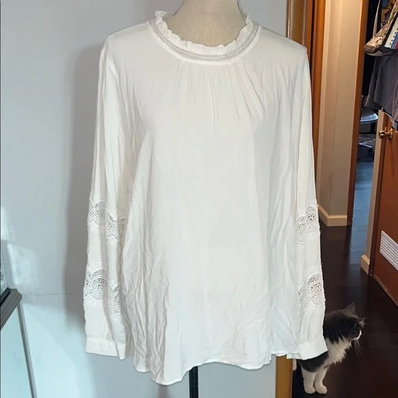 Loft Blouse Women Size XL White Lace Embroidery Vtg Look Classic Academia Cutout - Picture 3 of 10